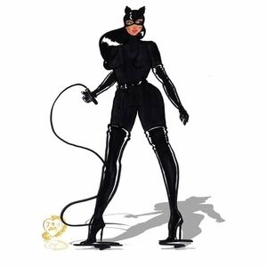 Meet your Posher, Amgela